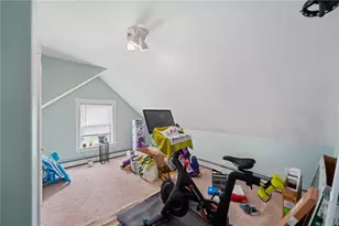 94 Larch St, Providence, RI 02906 - Photo 27