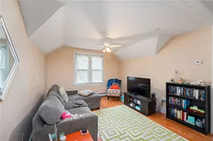 94 Larch St, Providence, RI 02906 - Photo 25