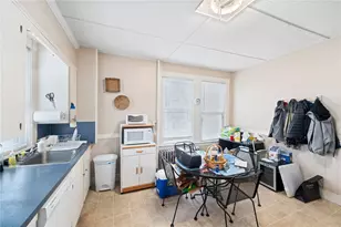 94 Larch St, Providence, RI 02906 - Photo 13