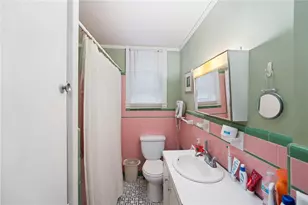 94 Larch St, Providence, RI 02906 - Photo 11