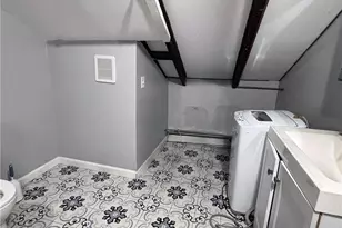 178 Bowen St, Providence, RI 02906 - Photo 7