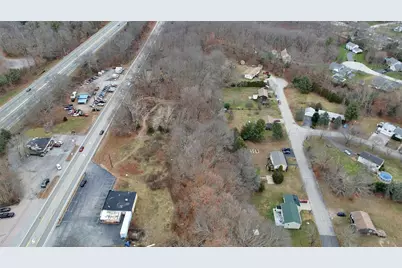 4000 Quaker Lane, North Kingstown, RI 02852 - Photo 3