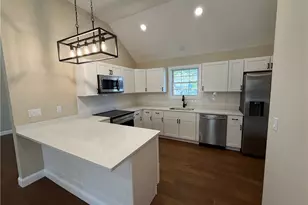 189 Pleasant View Ave, Smithfield, RI 02917 - Photo 9