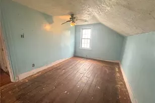 233 Grove St, Woonsocket, RI 02895 - Photo 31