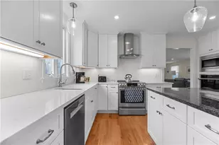 155 Taylor Rd, Portsmouth, RI 02871 - Photo 11