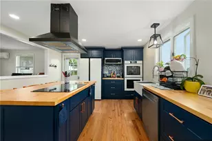 73 Vineyard Ave, Cumberland, RI 02864 - Photo 7