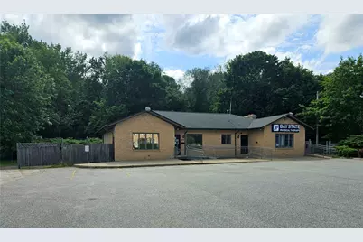 923 Main Street, West Warwick, RI 02893 - Photo 21