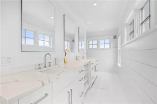 1210 Graces Cove Rd, Block Island, RI 02807 - Photo 27