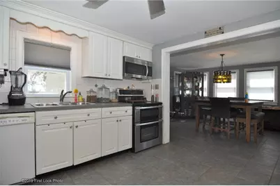 62 Stone Avenue, Warwick, RI 02889 - Photo 5