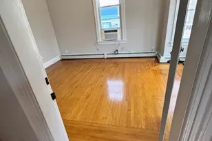 374 Hope St, Providence, RI 02906 - Photo 9