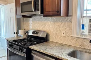 374 Hope St, Providence, RI 02906 - Photo 1