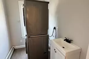 374 Hope St, Providence, RI 02906 - Photo 13