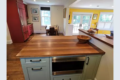 209 Coggeshall Avenue, Newport, RI 02840 - Photo 19