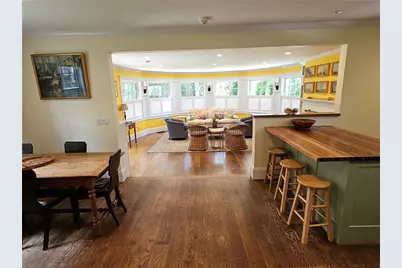 209 Coggeshall Avenue, Newport, RI 02840 - Photo 9