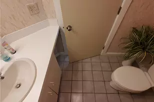 15 Hammersmith Rd, Newport, RI 02840 - Photo 17