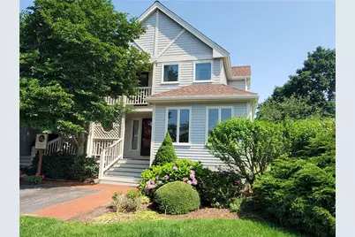 15 Hammersmith Road #33, Newport, RI 02840 - Photo 1