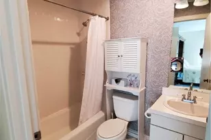 15 Hammersmith Rd, Newport, RI 02840 - Photo 33