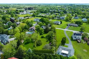 142 Honeyman Ave, Middletown, RI 02842 - Photo 1