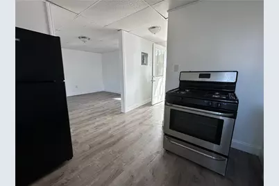 210 North Main Street #2R, Woonsocket, RI 02895 - Photo 3