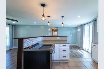 69 Haverhill Avenue, Warwick, RI 02886 - Photo 7