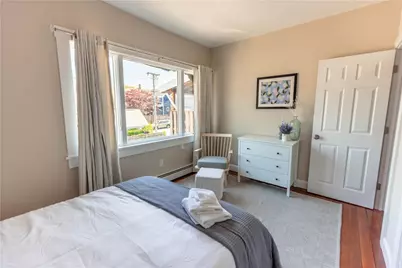 594 Thames Street, Newport, RI 02840 - Photo 27