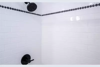 45 Ayrault Street #5, Newport, RI 02840 - Photo 31