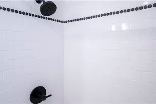 45 Ayrault St, Newport, RI 02840 - Photo 31