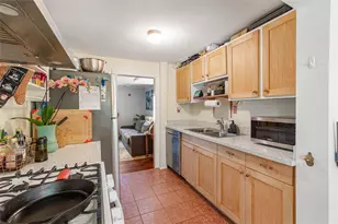 74 Third St, Newport, RI 02840 - Photo 13