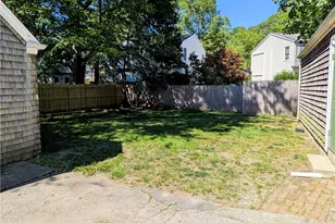 125 Roger Williams, East Providence, RI 02916 - Photo 21