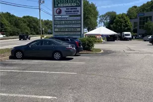 1235 Wampanoag Trl, East Providence, RI 02915 - Photo 3