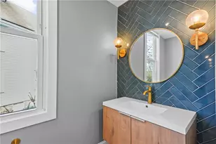 20 Summer St, Newport, RI 02840 - Photo 23