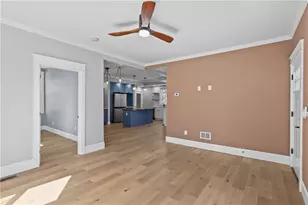 20 Summer St, Newport, RI 02840 - Photo 7