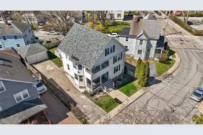 20 Summer Street, Newport, RI 02840 - Photo 39