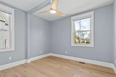 20 Summer Street, Newport, RI 02840 - Photo 17