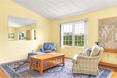 39 President Drive, Narragansett, RI 02882 - Photo 7