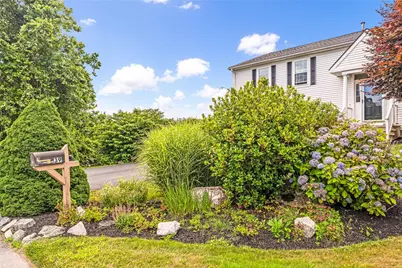 39 President Drive, Narragansett, RI 02882 - Photo 3