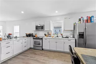 116 Foundry St, Central Falls, RI 02863 - Photo 13