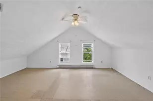 37 Farragut Ave, Providence, RI 02905 - Photo 11