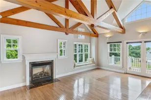 21 Bonnet View Dr, Jamestown, RI 02835 - Photo 31