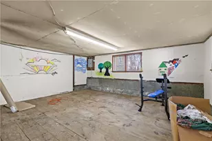 237 Commonwealth Ave, Warwick, RI 02886 - Photo 43