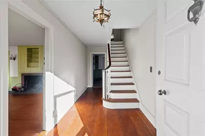 237 Commonwealth Avenue, Warwick, RI 02886 - Photo 23