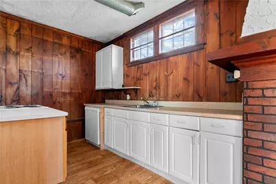 237 Commonwealth Avenue, Warwick, RI 02886 - Photo 35