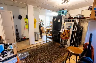 61 Cyr St, Providence, RI 02905 - Photo 35