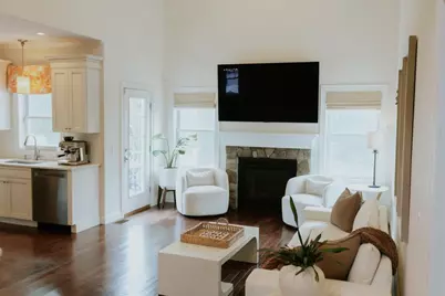 21 Helm Street, Jamestown, RI 02835 - Photo 13