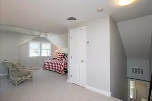 198 Gibbs Ave, Newport, RI 02840 - Photo 37