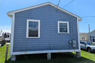 854 Matunuck Beach Rd, South Kingstown, RI 02879 - Photo 5