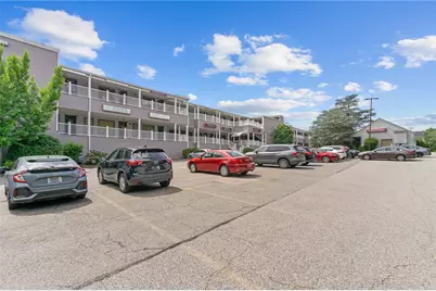 1050 Main Street #24, East Greenwich, RI 02818 - Photo 5