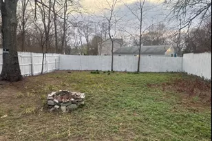 191 Canfield Ave, Warwick, RI 02889 - Photo 7