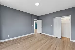 14 Duncan Ave, Providence, RI 02906 - Photo 11