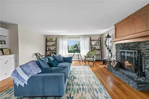 20 Borden Farm Rd, Portsmouth, RI 02871 - Photo 7